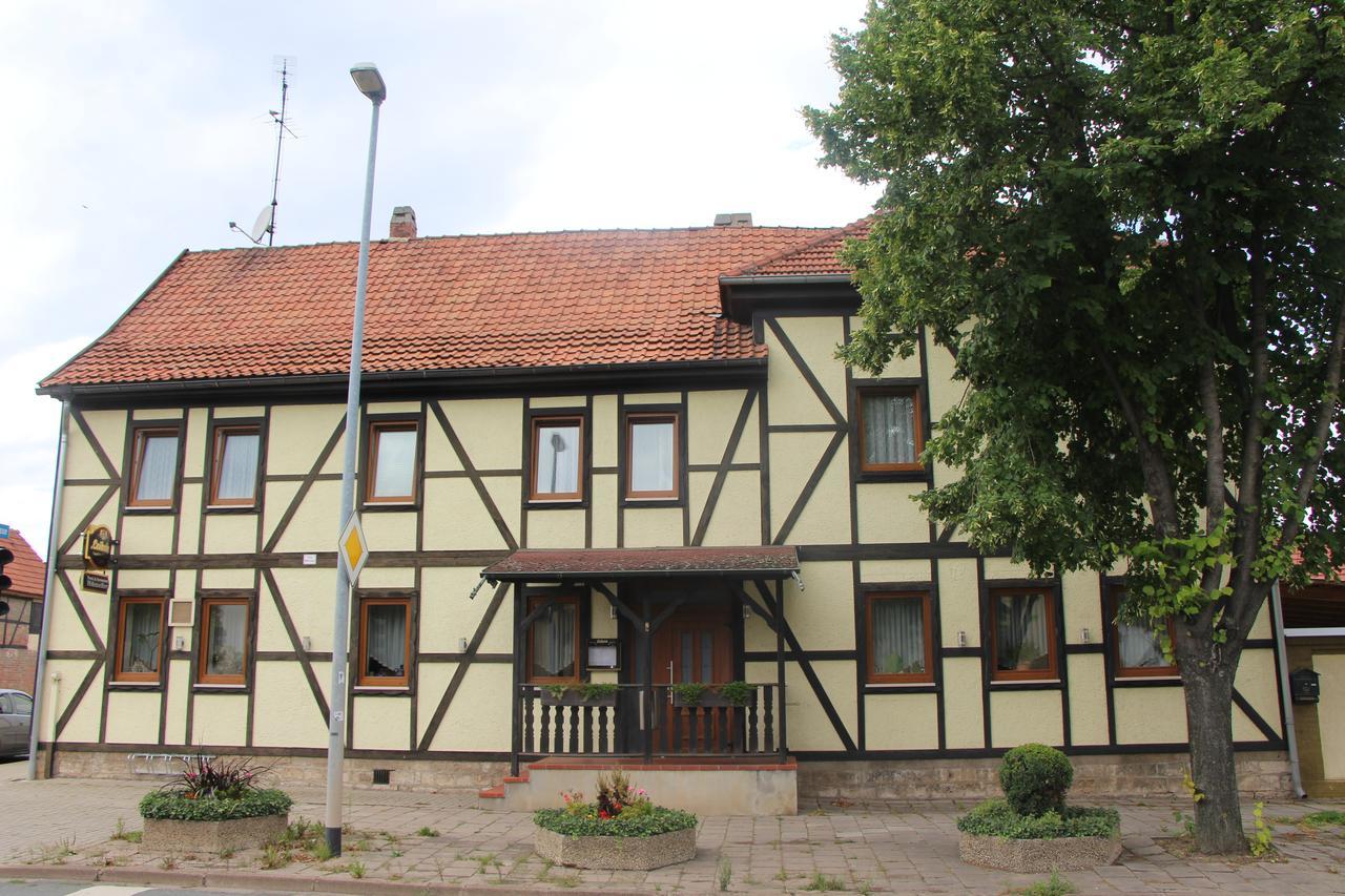 Hotel Und Restaurant Hohenzollern Erfurt Exterior photo